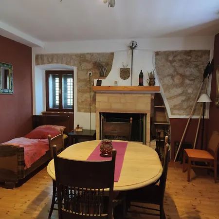 Aramis - Turm Krk Apartment *