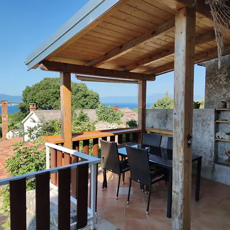 Aramis - Turm Krk 아파트 *